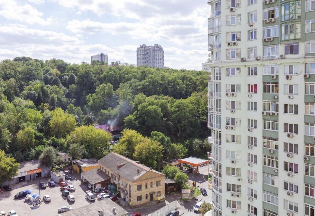 Navit Apartments With Breakfast, Near The Railway Station, The City Center And The Park Kiev Dış mekan fotoğraf