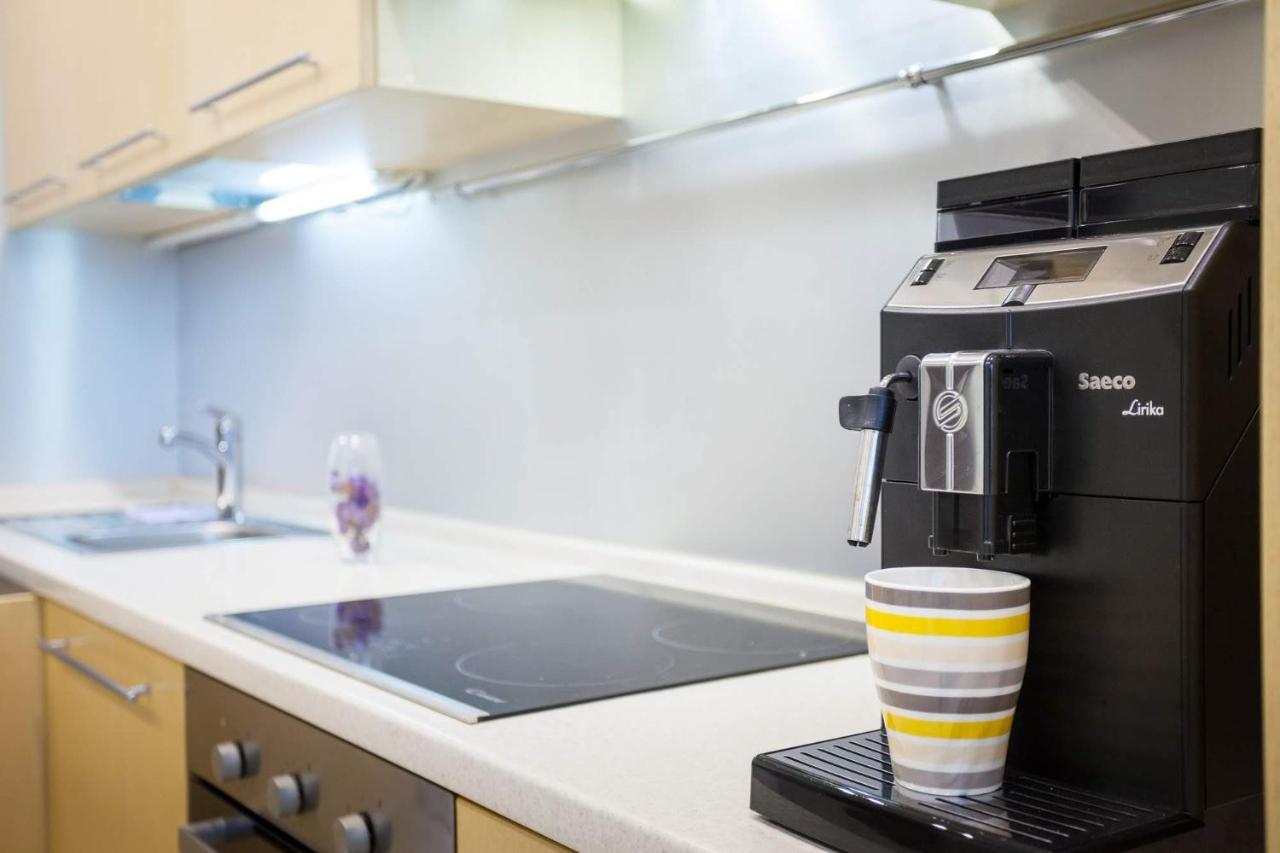 Navit Apartments With Breakfast, Near The Railway Station, The City Center And The Park Kiev Dış mekan fotoğraf
